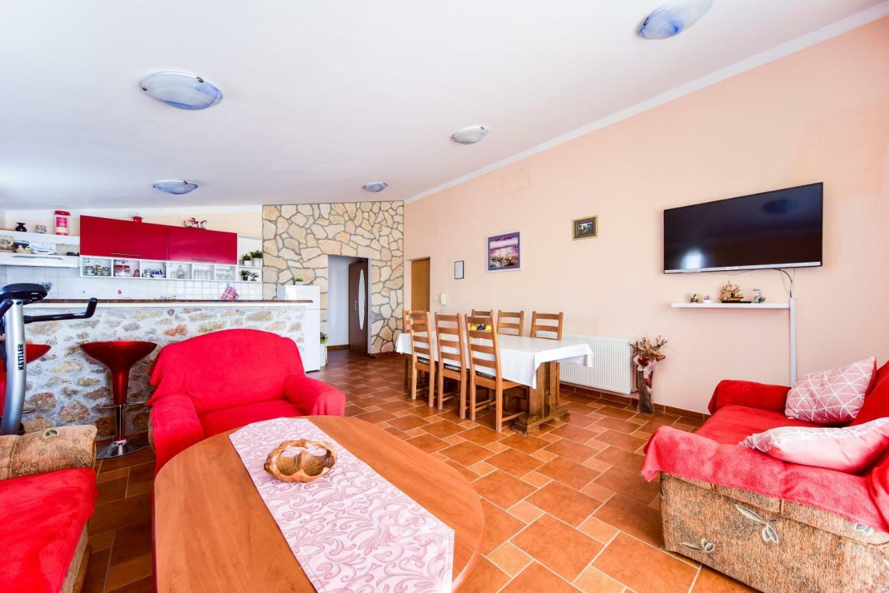 Haus Josipa Bed and Breakfast Maslenica Εξωτερικό φωτογραφία